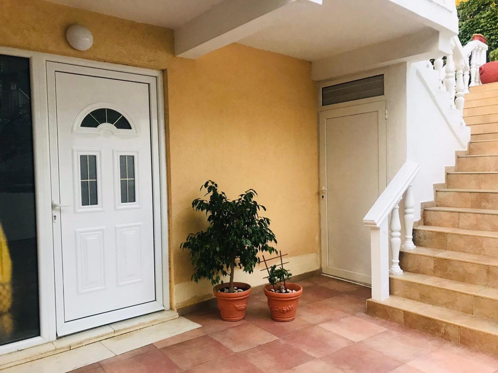Apartments Vila Andja Sveti Stefan Room photo