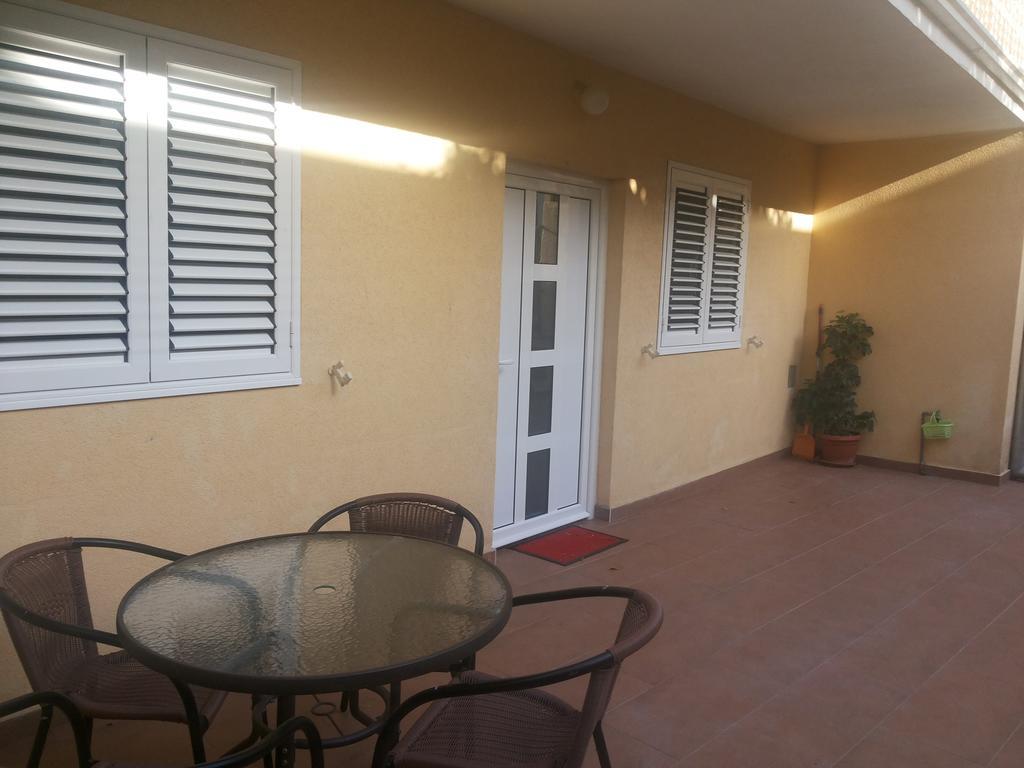 Apartments Vila Andja Sveti Stefan Room photo