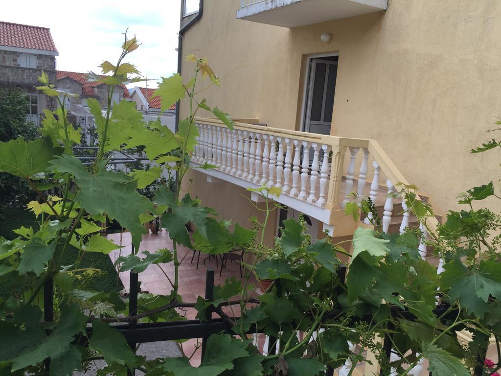 Apartments Vila Andja Sveti Stefan Exterior photo