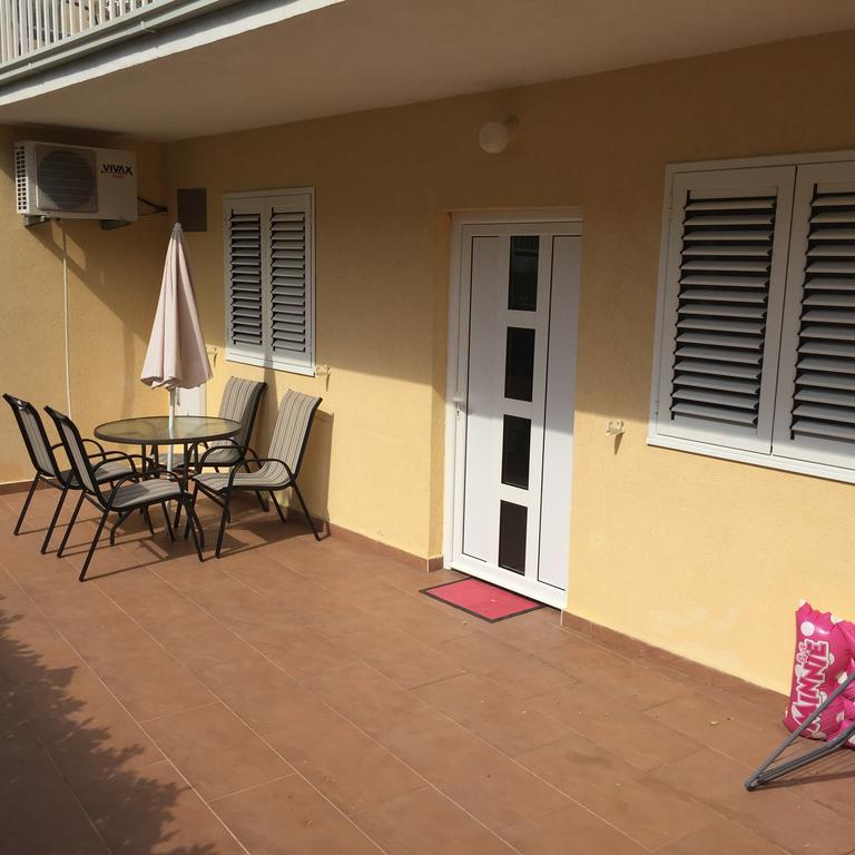 Apartments Vila Andja Sveti Stefan Exterior photo